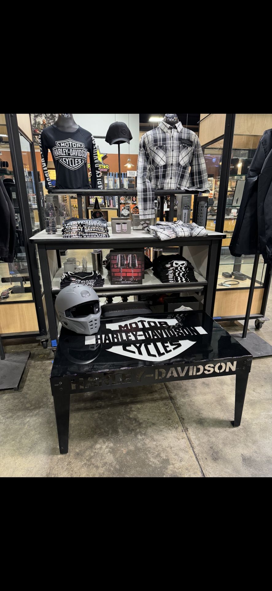 HARLEY DAVIDSON COFFEE TABLE 