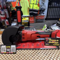 Milwaukee M18 FUEL 18V Lithium-Ion Brushless Cordless 4-1/2 in./5 in. Grinder w/Paddle Switch (Tool-Only)