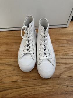 Size 8 Women’s Lug Sole White Converse