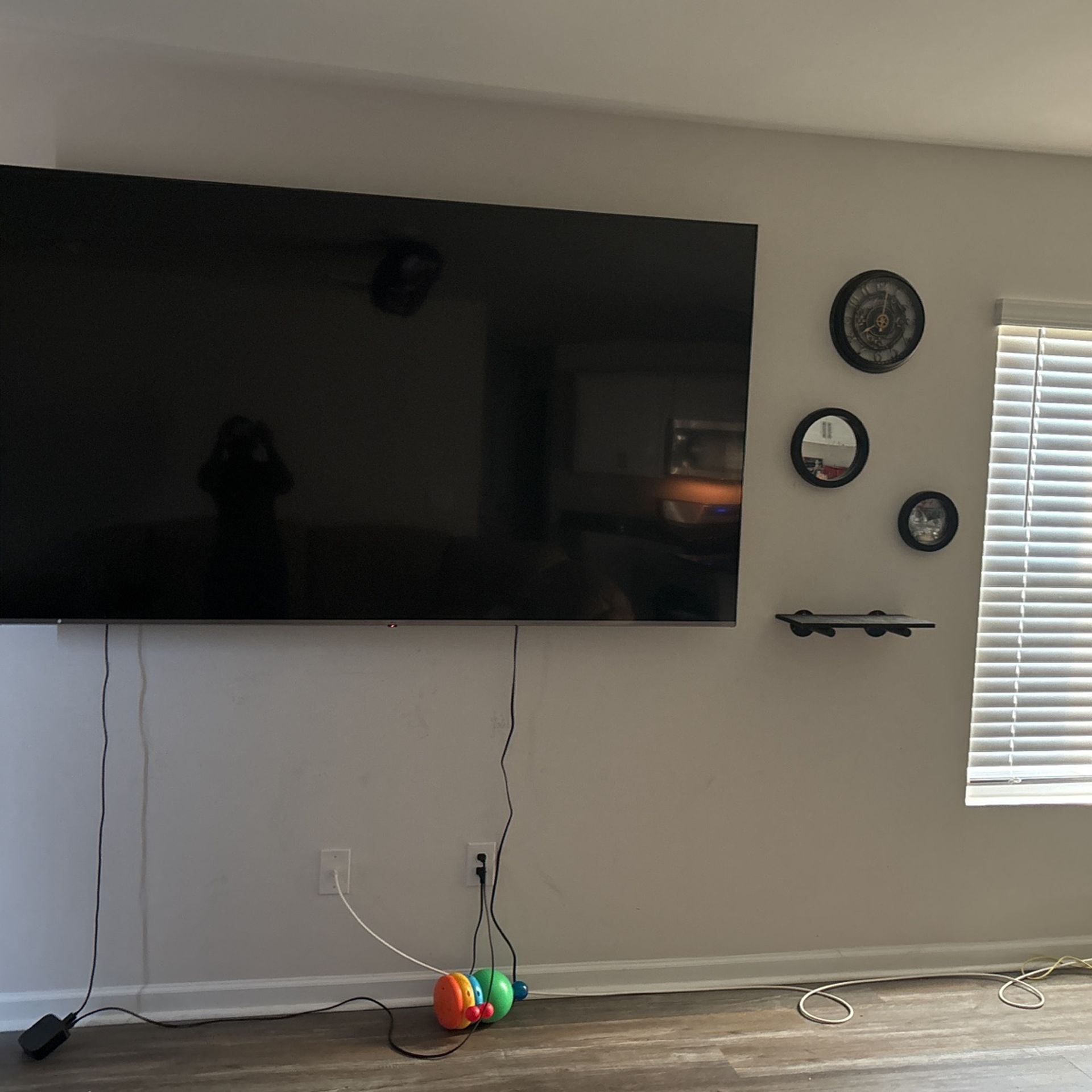 90 inch Lg smart TV