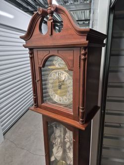 Tempus fugit clock