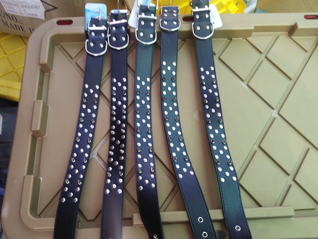 Dog collars