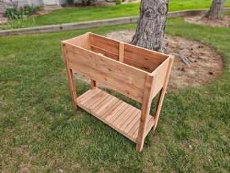 READY-TO-GO ● Raised Planter with Shelf