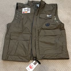 Columbia Star Wars Endor Vest XL New With Tags, Sold Out!