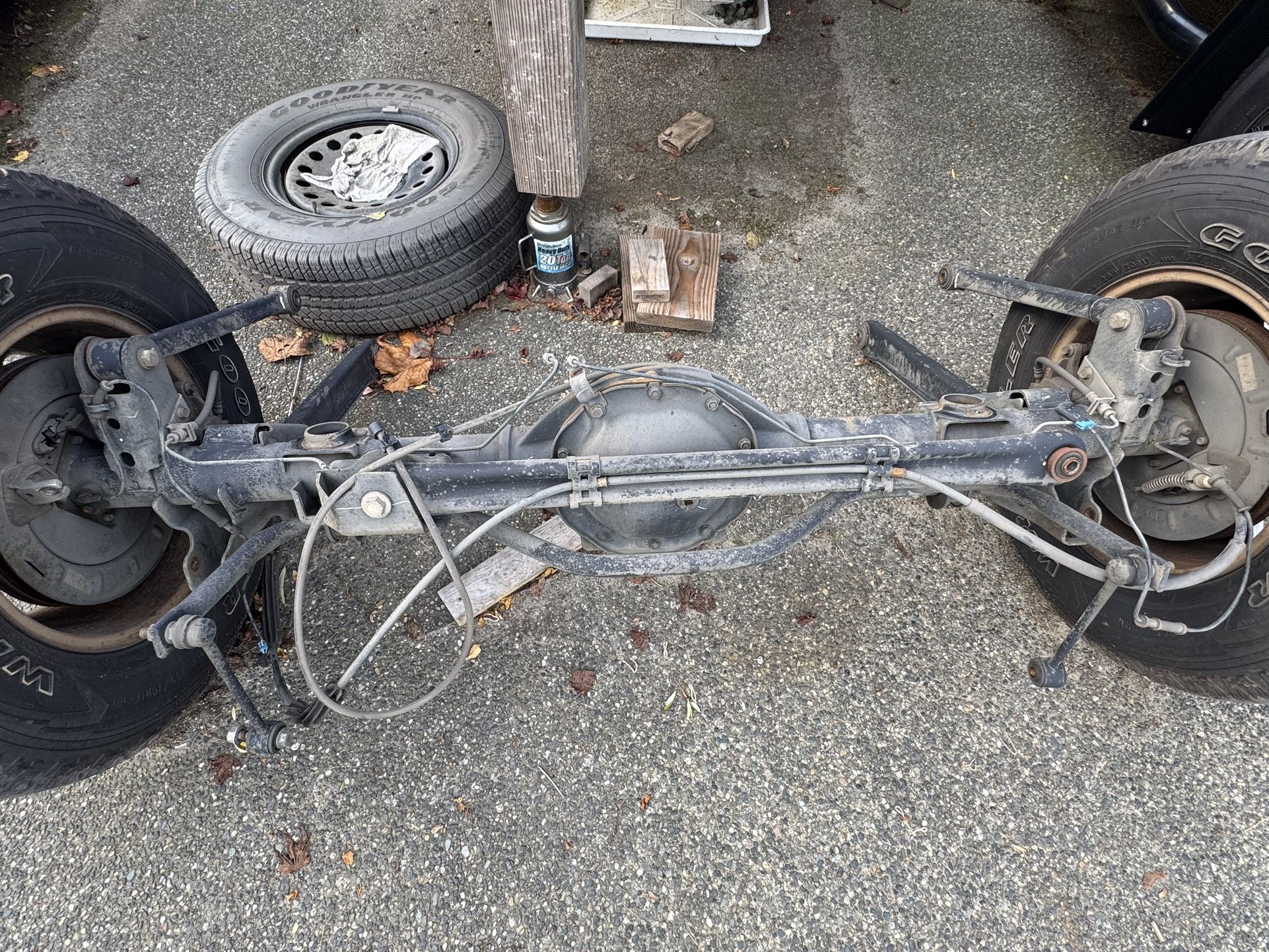Rear Axle Assembly from a 2011 Chevrolet Tahoe 