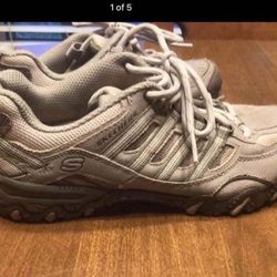 Ladies Skechers Trail Shoes 