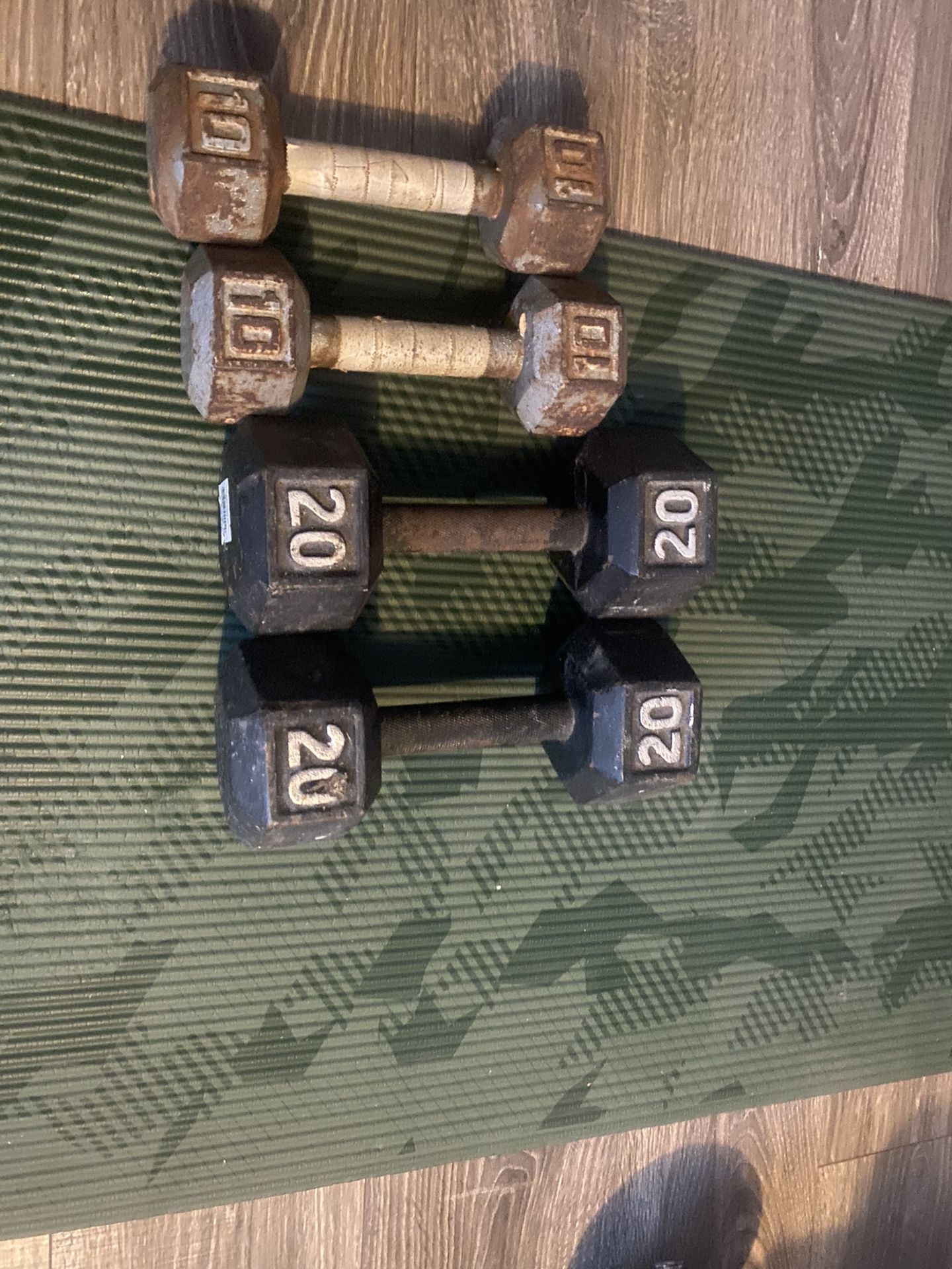 Dumbbells 