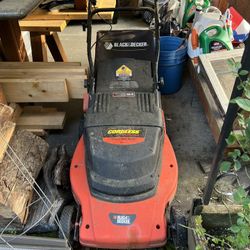 Black And Decker mower