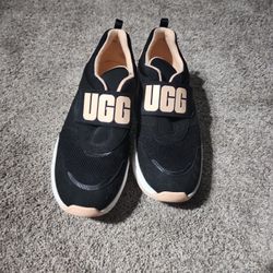 UGG'S Shoes Zize 10