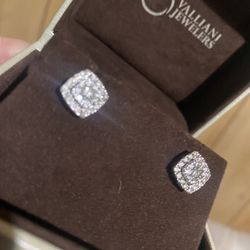 Diamond Earrings 