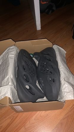 Adidas Foam Runners Black ( Size 10.5-11)