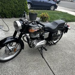 Royal Enfield Bullet 350
