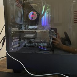 Gaming pc and monitor