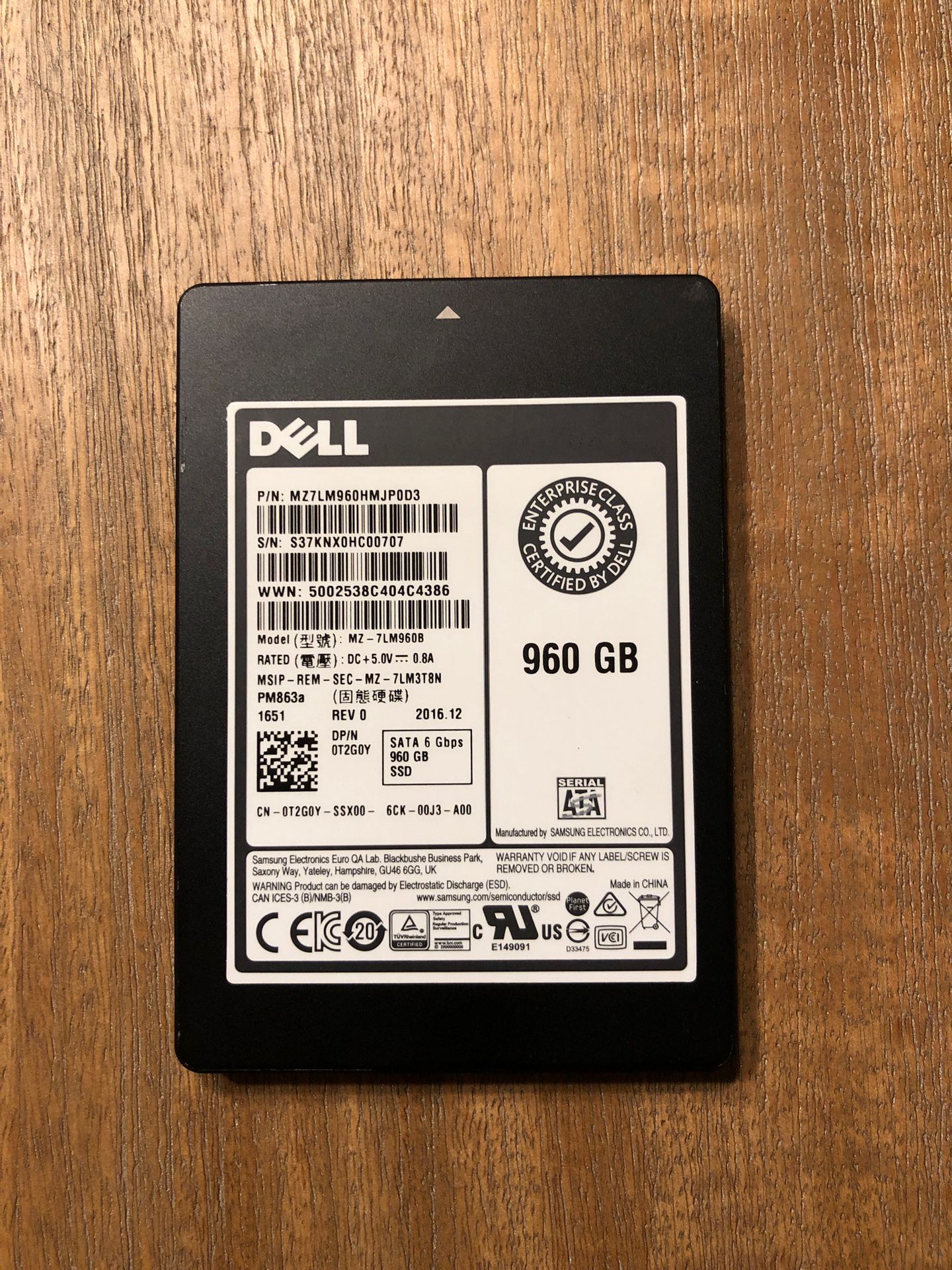 960 GB SATA SSD