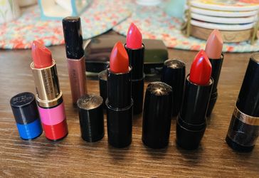 New Estée Lauder Lipsticks 