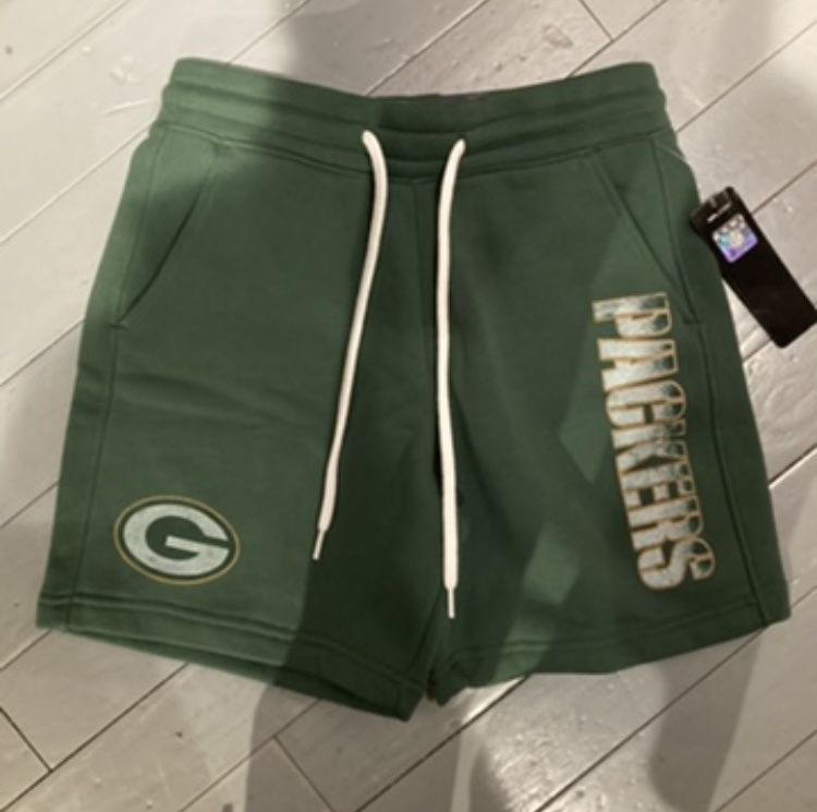 NFL Green Bay Packers Shorts (Men's) for Sale in Brooklyn Center, MN -  OfferUp