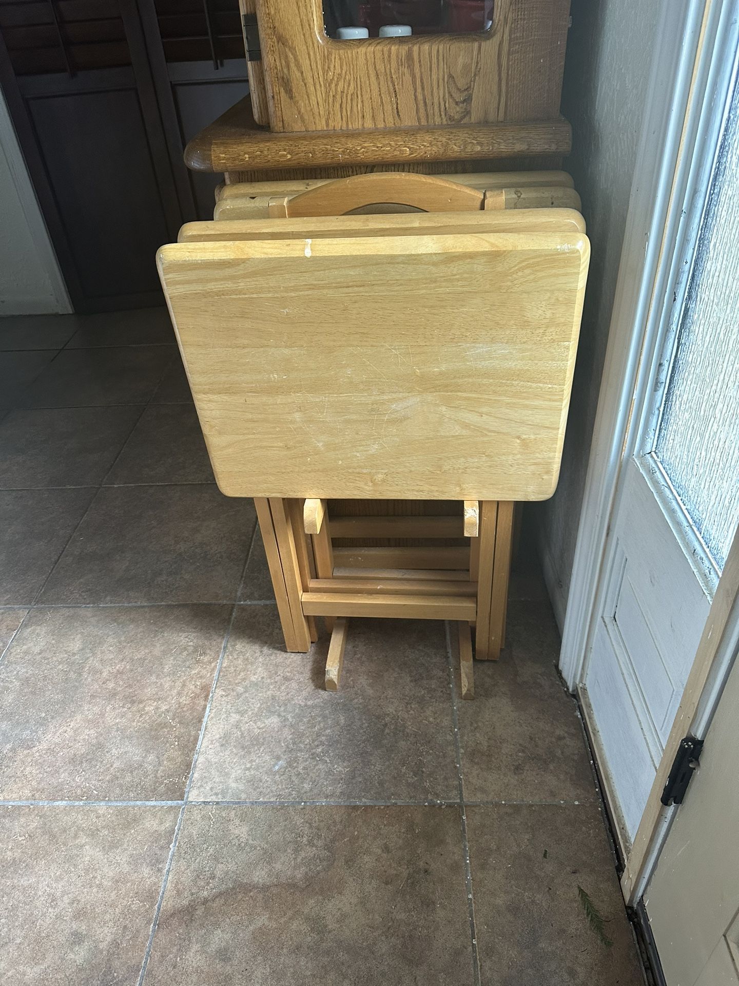 Folding Dinner Tables