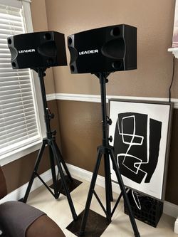Leader Bookshelf Speakers with Adjustable Speaker Stands – Pair