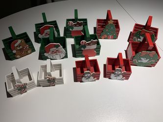 Wooden Holiday Decorated Baskets