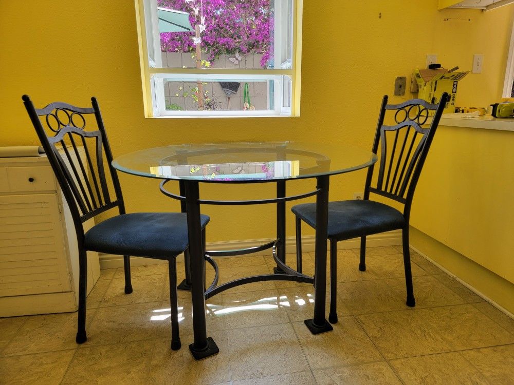 Dining Table And 4 Chairs