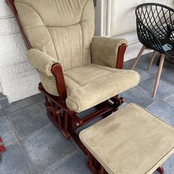 Shermag Stanton Transitional Style Glider Rocker and Ottoman,