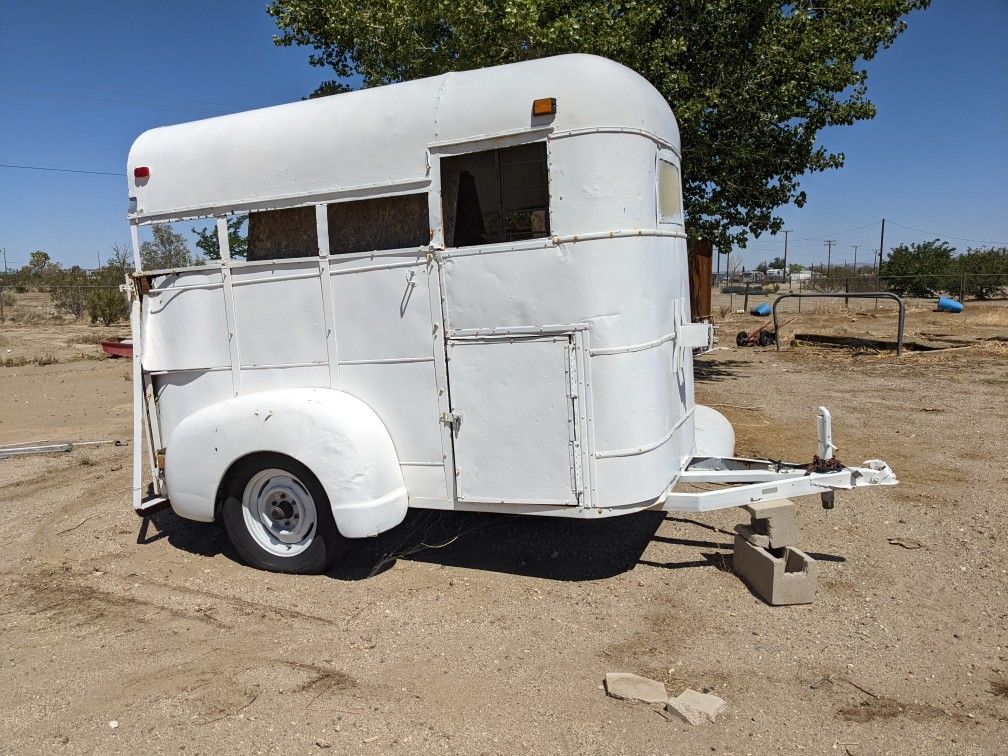 Horse Trailer
