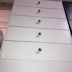 New Dresser White 5-drawers