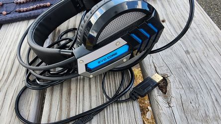 EVO Core Headphones for PS4 or PC