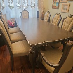 Dining Room Real Wood For  8 Person No Delivery  Moving Sale 