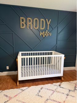Storkcraft equinox 3 in 1 convertible crib with mattress