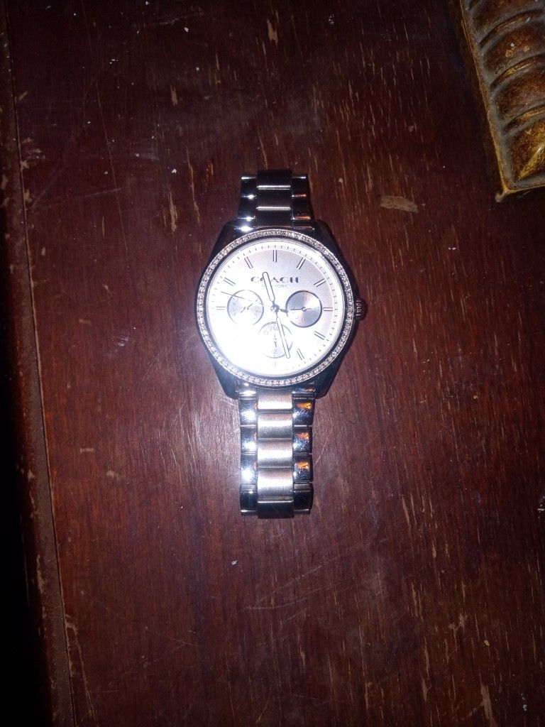 Women's Coach Watch