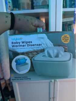 Baby wipe warmer