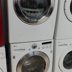 LG Washer And Gas Dryer  Set For $680