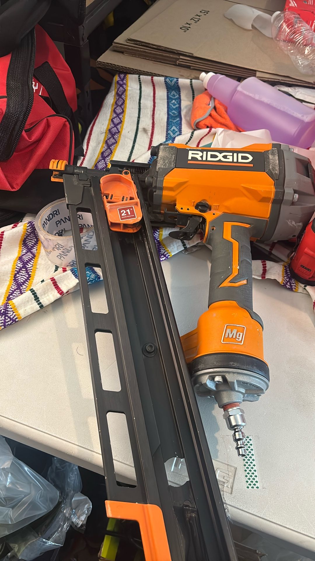 RIDGIT 21* R350RHF ROUND HEAD FRAMING NAILER