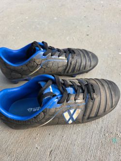 Soccer Cleats Youth 4.5