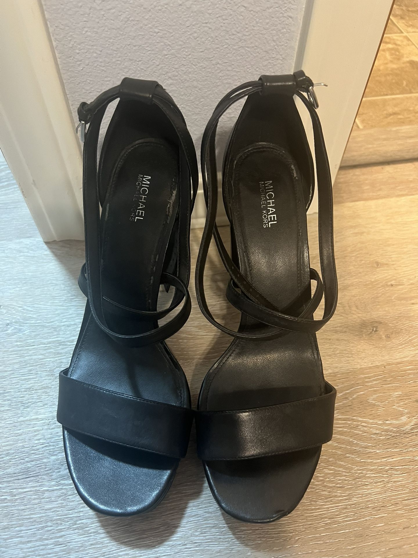 Michael Kors Pumps/heels Black