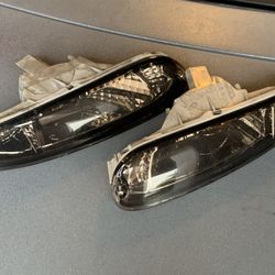Miata smoked turn signals, excellent condition
