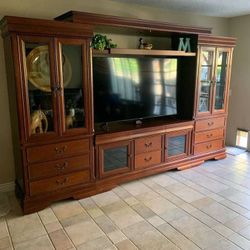 5PC Entertainment Center! Fits 60” Tv! Free Delivery Today Only!!!