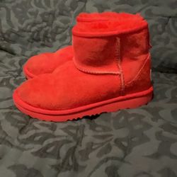 Ugg