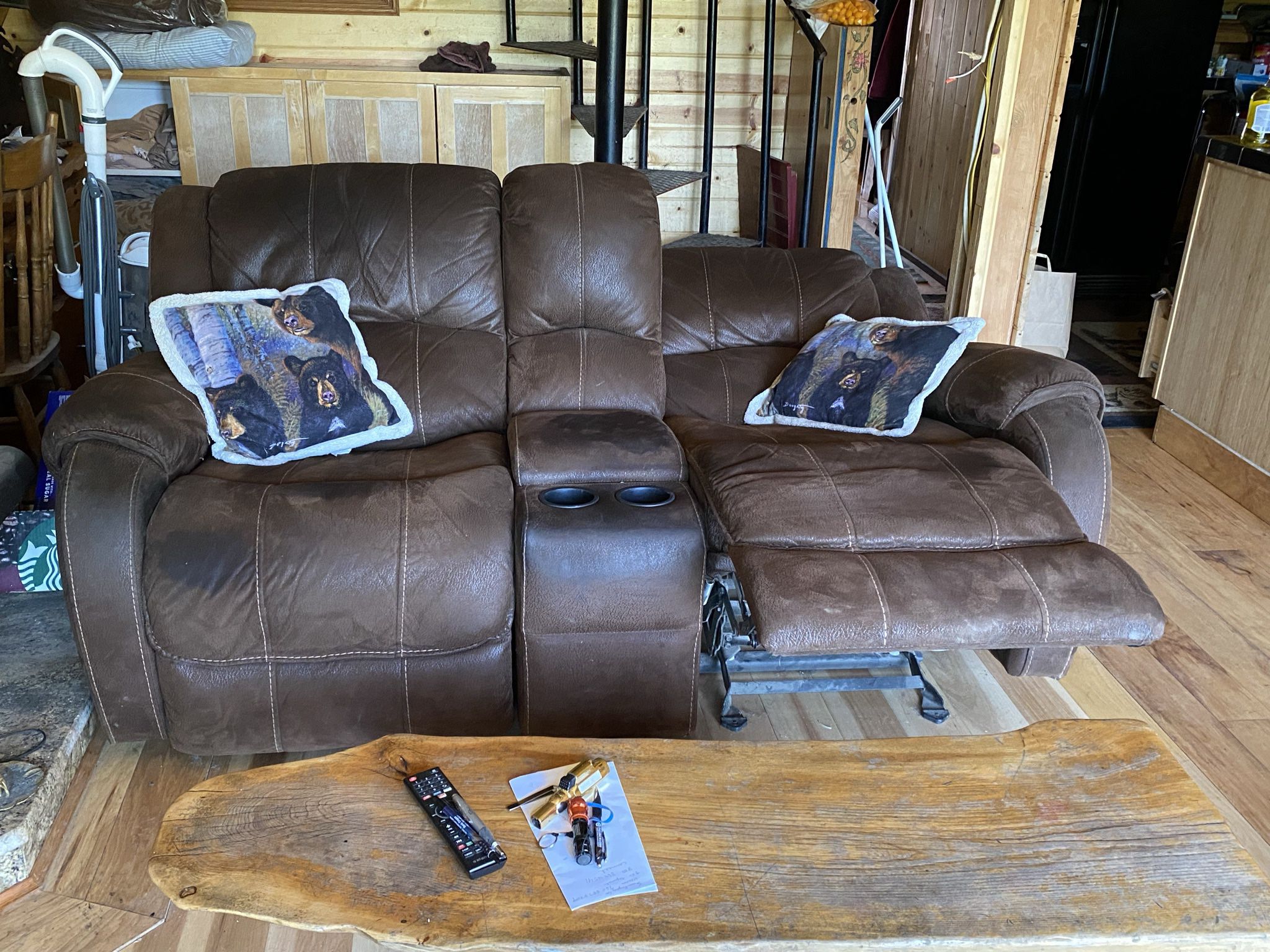 LOVE SEAT, Has Reclining Seats, Storage Compartment Between The Seats.  Brown Color, Kind Of Brushed Seidel 