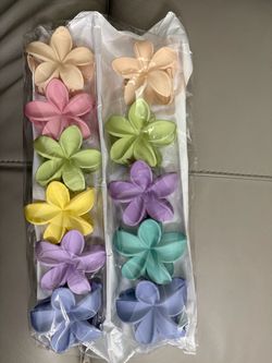Hair clips