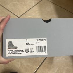 **Timberland boots light grey Women size 8** 