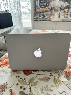 Apple Mac Book Air
