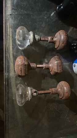 Antique Door Knob Sets with Spindles