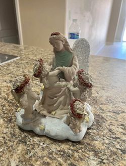 Angel Figuerine