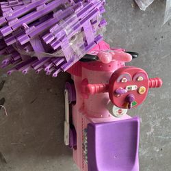 Children Train With Tracks