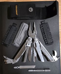 LEATHERMAN Surge 21-in-1 Heavy-Duty Multi-tool