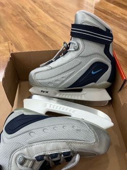 Amazing Kids Ice Skates Nike like New