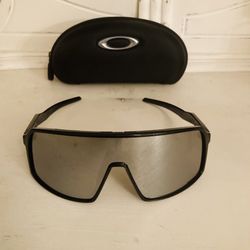 New Polarized Oakley Sutro 