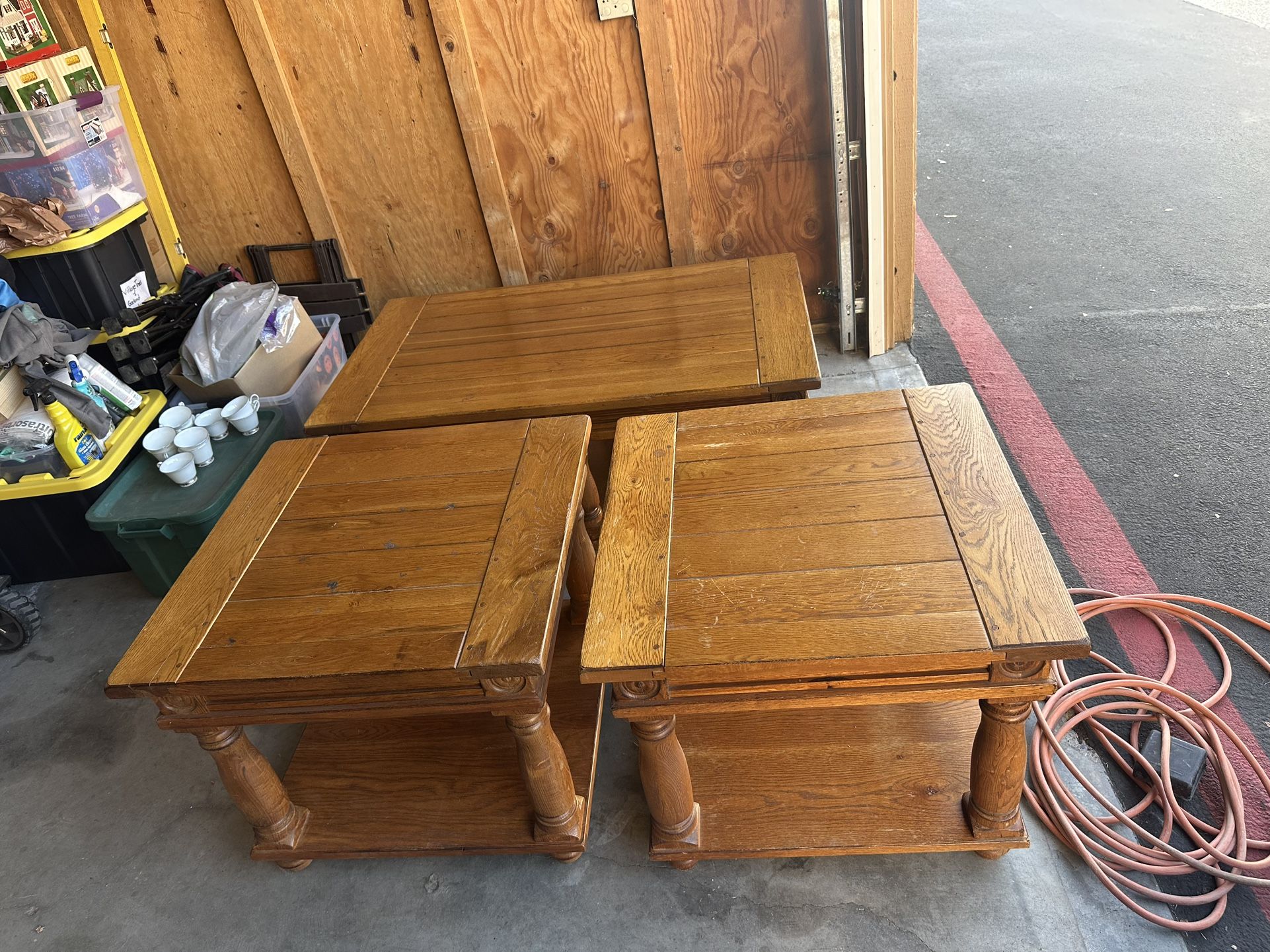 Solid Oak Coffee Table, And End Table Set ( Lake Forest )